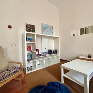 https://castelnuovo-rooms.palermohotels.org
