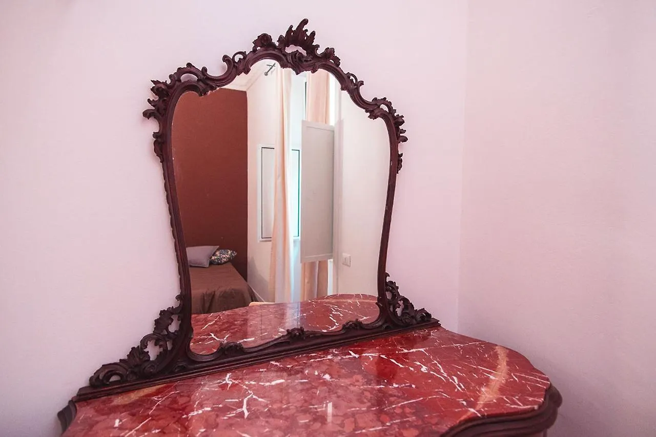 B&B L'Orlando Furioso Palermo Alojamento de Acomodação e Pequeno-almoço